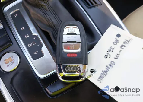 2014 Audi A4 2.0T Premium из США, поврежденный, VIN WAUFFAFL2EN006972